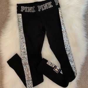 Vs Pink Yoga Sparkle Detailed Leggings